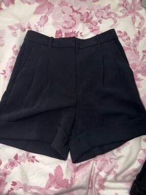Aritzia Wilfred Classic Black High-Waist Tailored Shorts